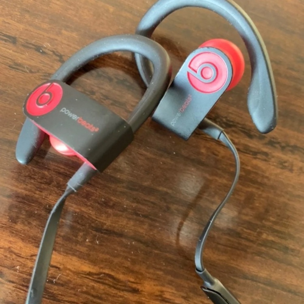 Powerbeats 3